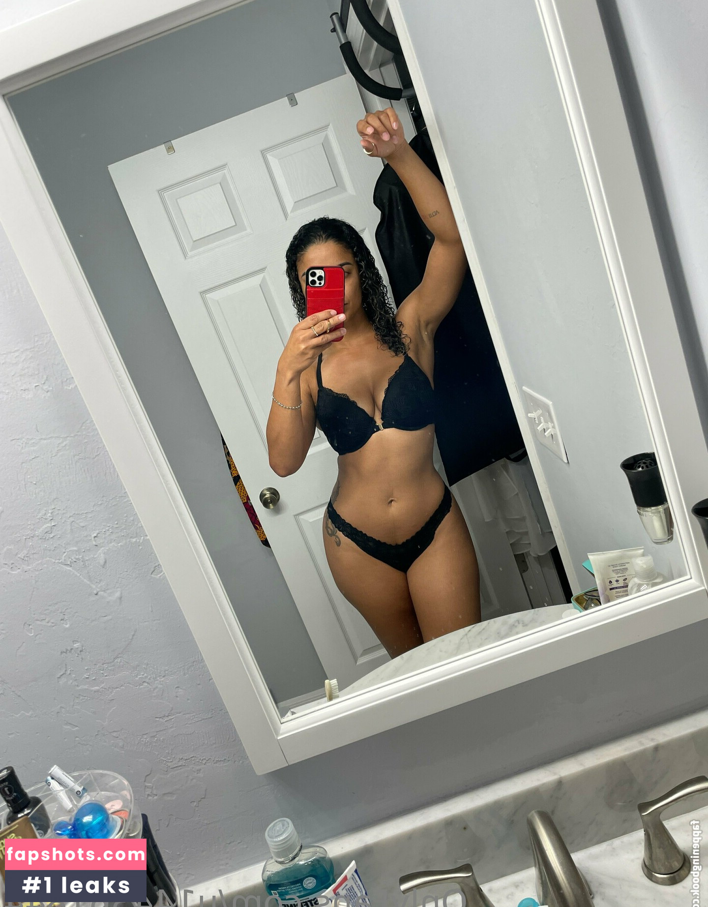 laalemana_official Nahé úniky fotek pouze od fanoušků #22 - Fapshots