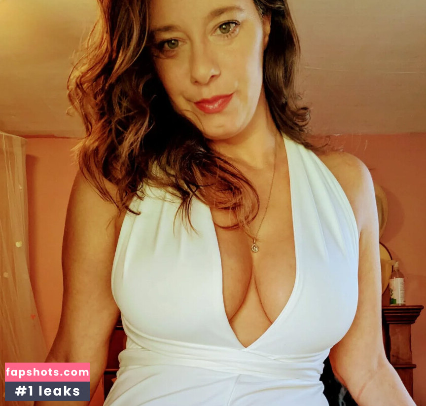 Lace N Lavender gallery photo #6