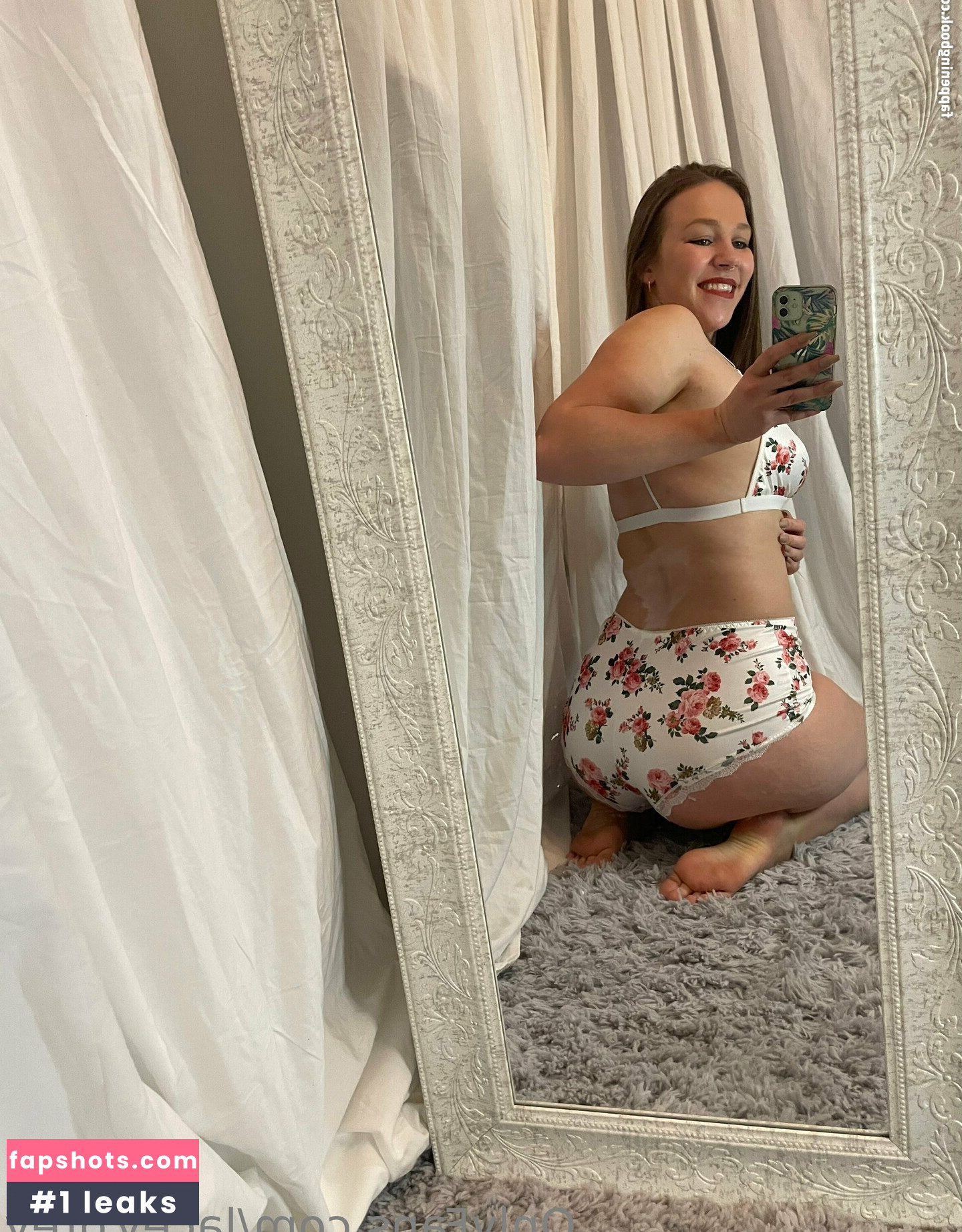 lacey.grey gallery photo #29