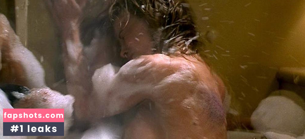 Lacey Kohl gallery photo #5