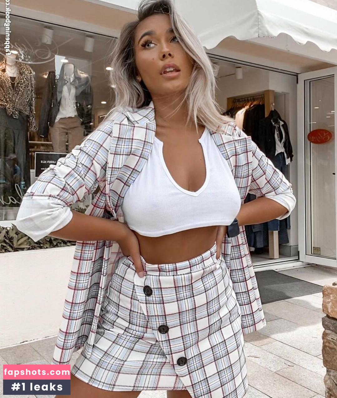 Lacey Madison gallery photo #8