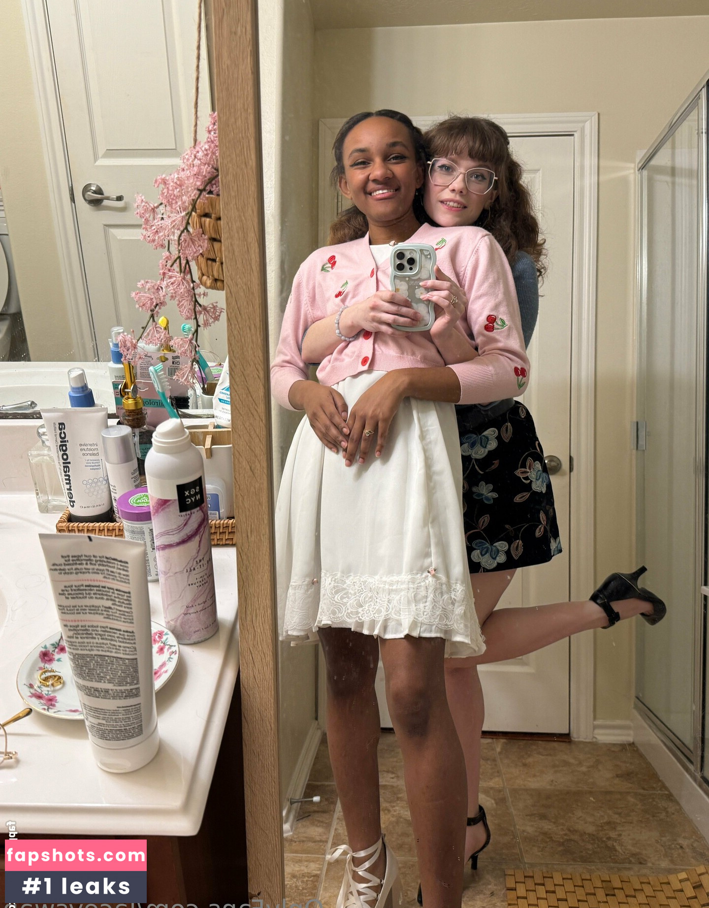 laceyswan Nude Leaks OnlyFans Photos #11 - LeakJerk