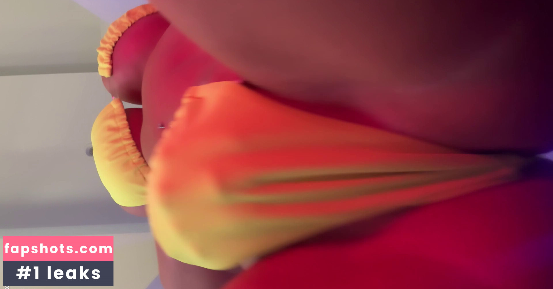 Laci Kay Somers gallery photo #48