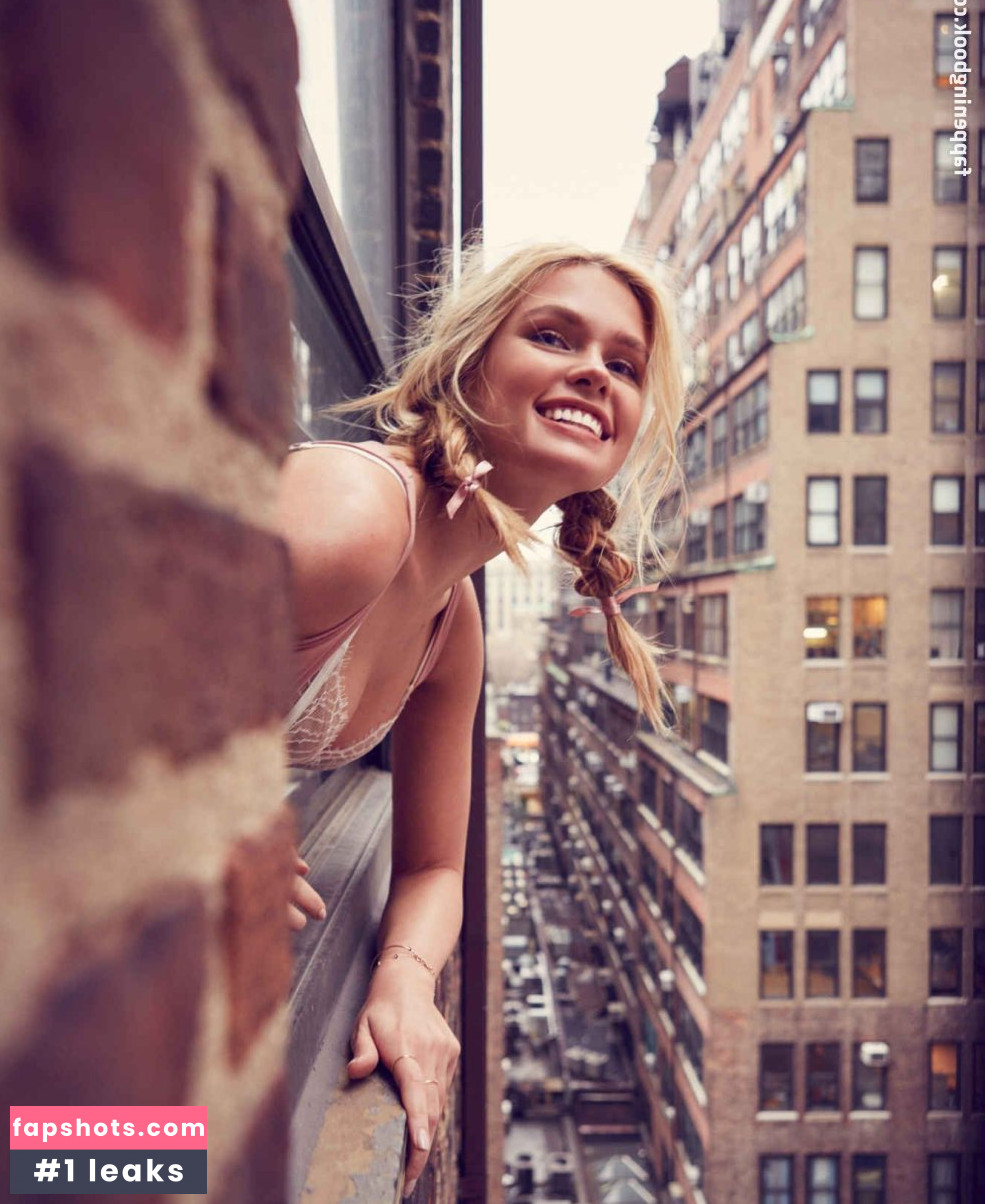 Lada Kravchenko gallery photo #20