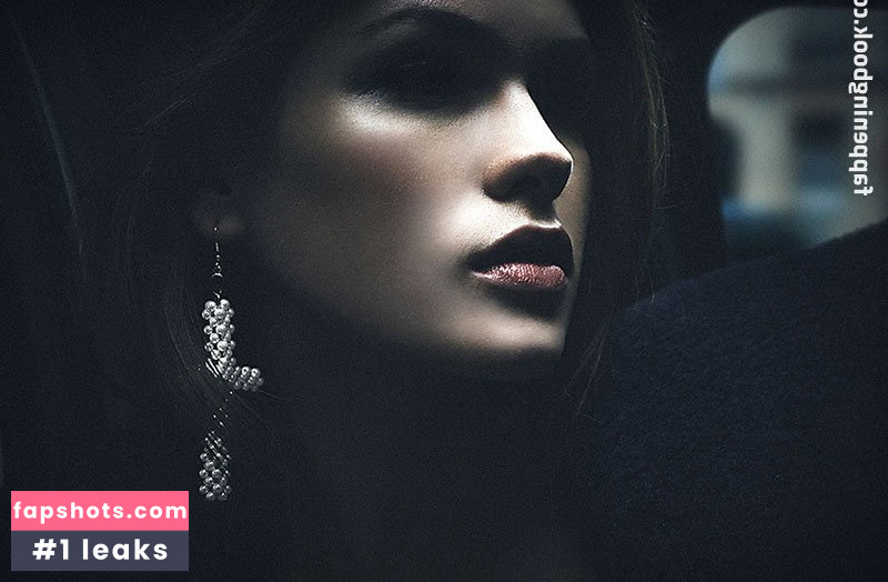 Lada Kravchenko gallery photo #9