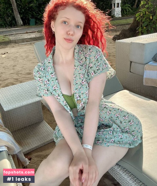 Lada Lyumos gallery photo #1095