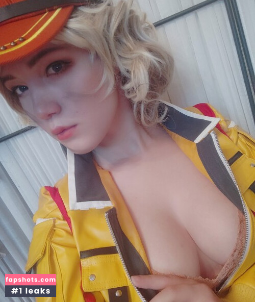 Lada Lyumos gallery photo #1681