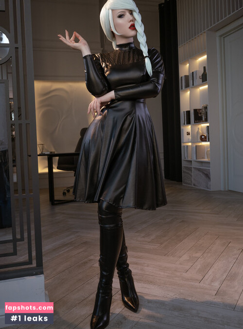 Lada Lyumos gallery photo #1800