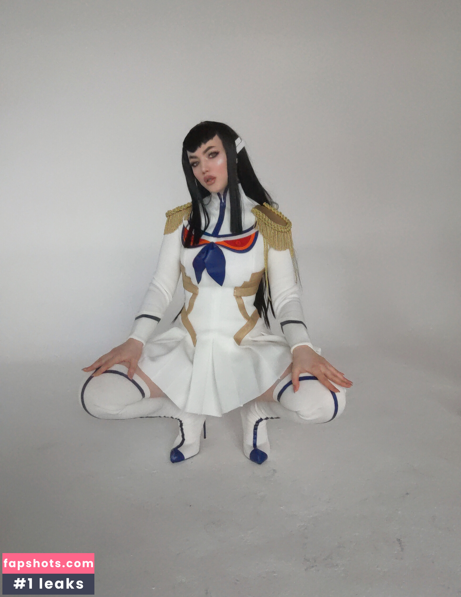 Lada Lyumos gallery photo #2348