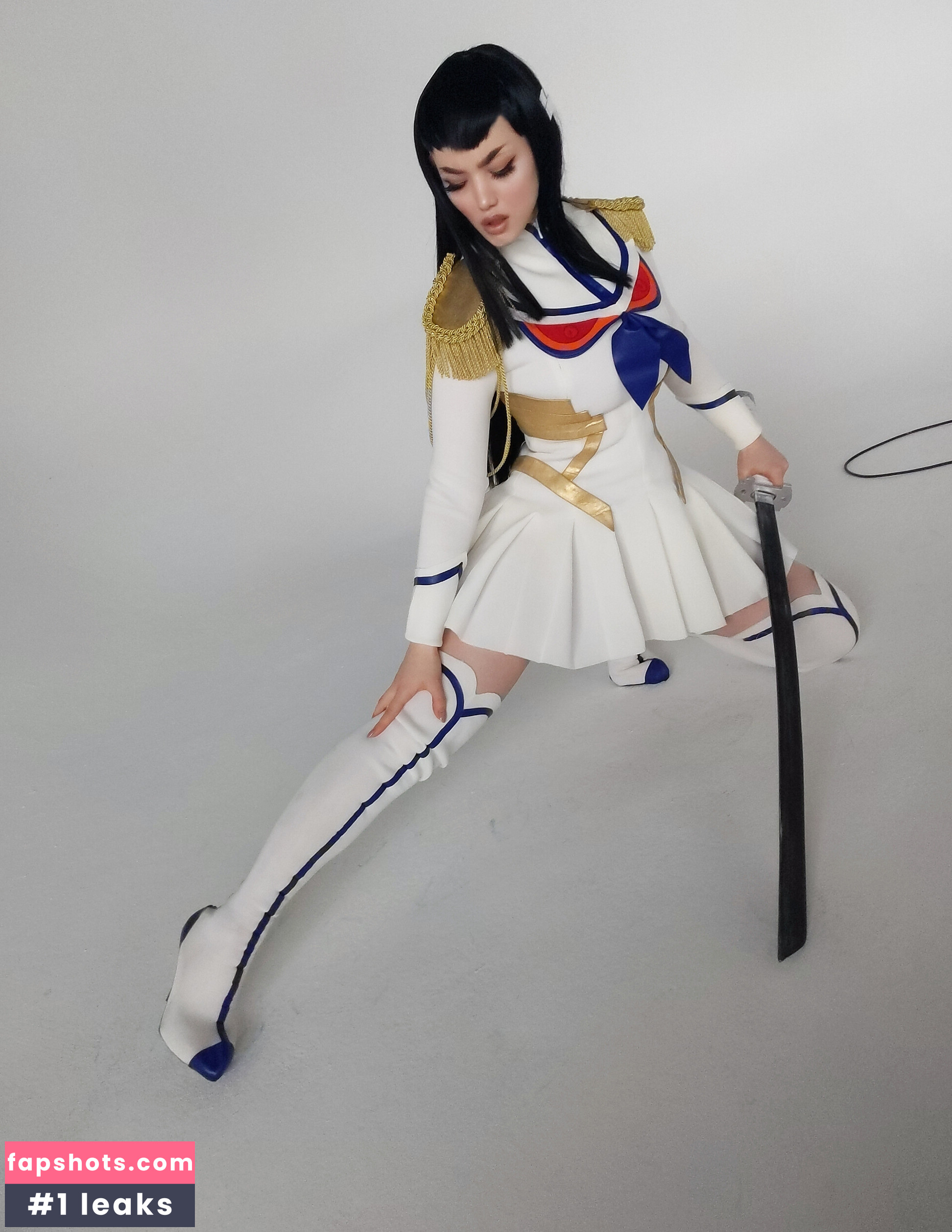 Lada Lyumos gallery photo #2353