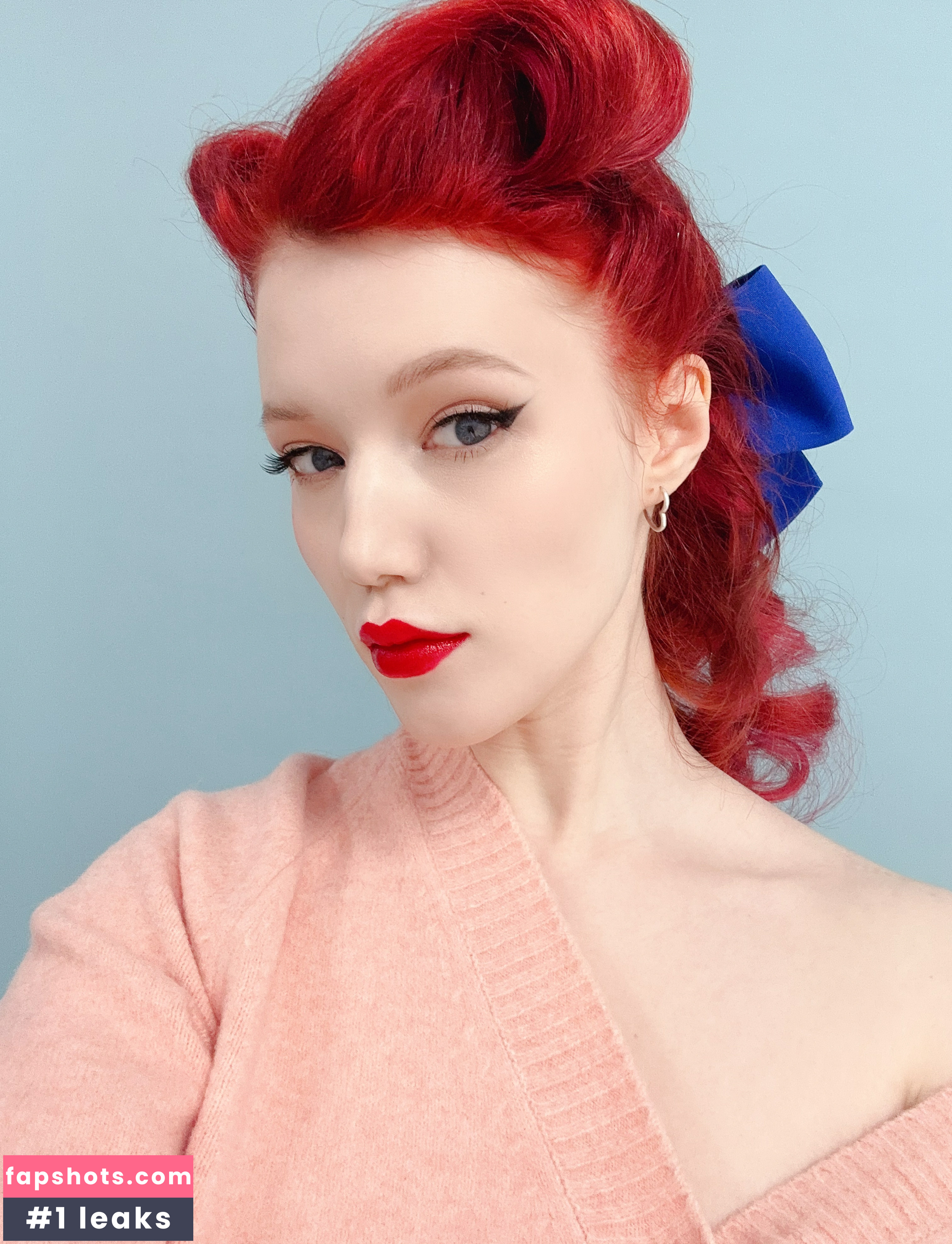 Lada Lyumos gallery photo #2364