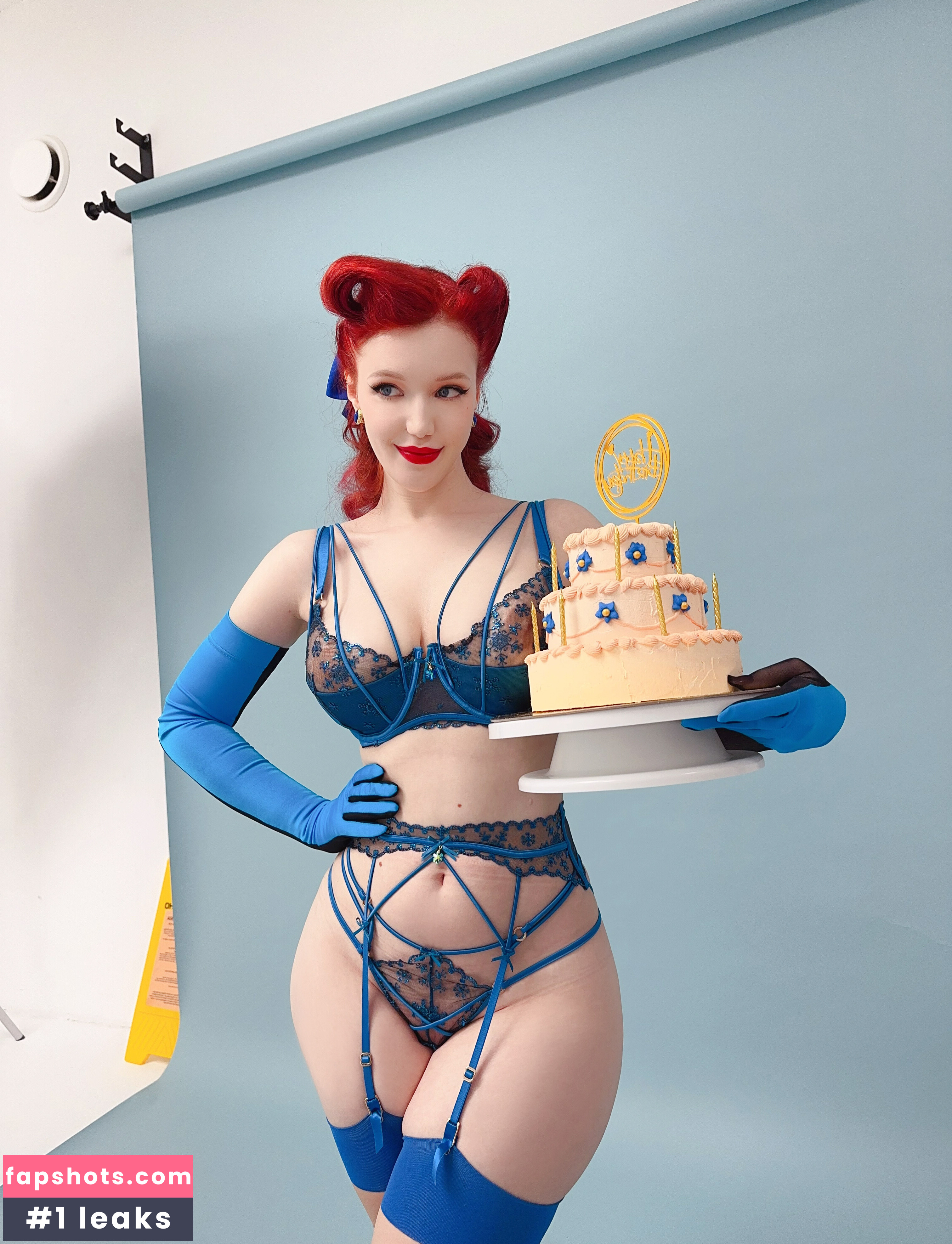 Lada Lyumos gallery photo #2381