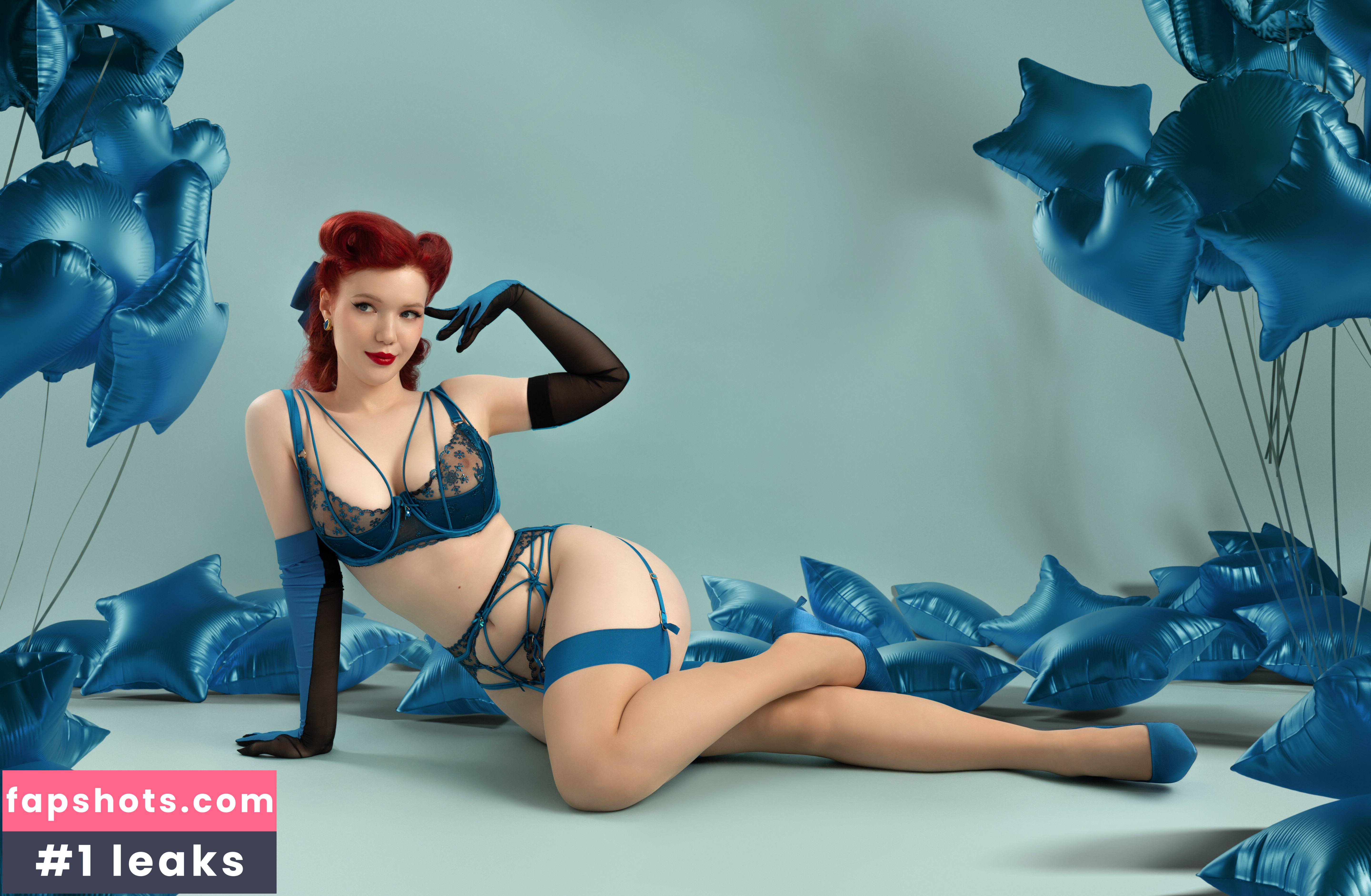 Lada Lyumos gallery photo #2403