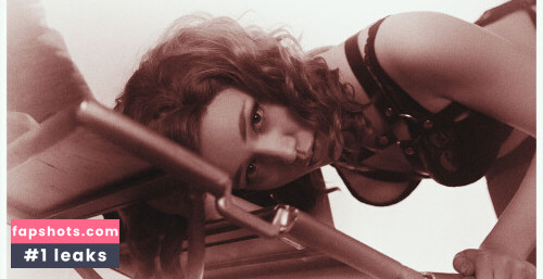 Lada Lyumos gallery photo #2575