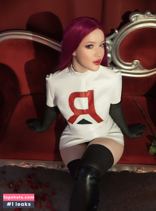 Lada Lyumos gallery photo #2654