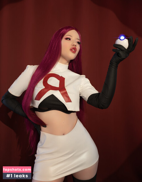 Lada Lyumos gallery photo #2655