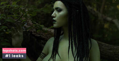 Lada Lyumos gallery photo #2833