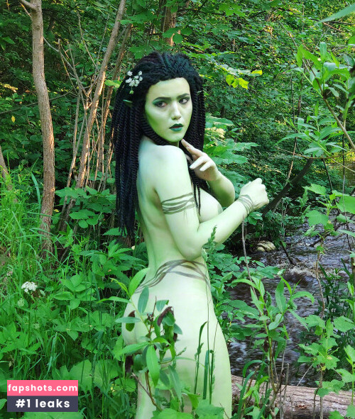 Lada Lyumos gallery photo #2850