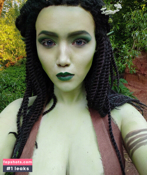 Lada Lyumos gallery photo #2853