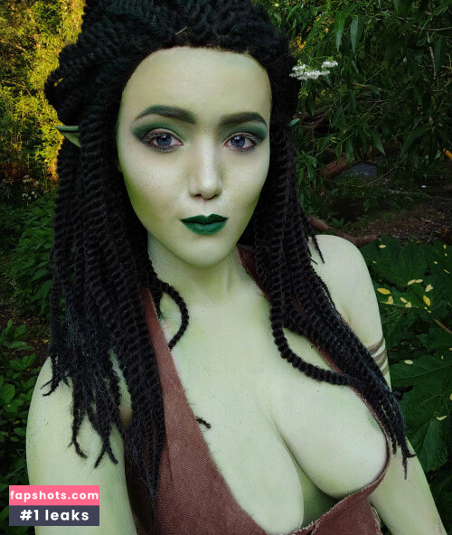 Lada Lyumos gallery photo #2856