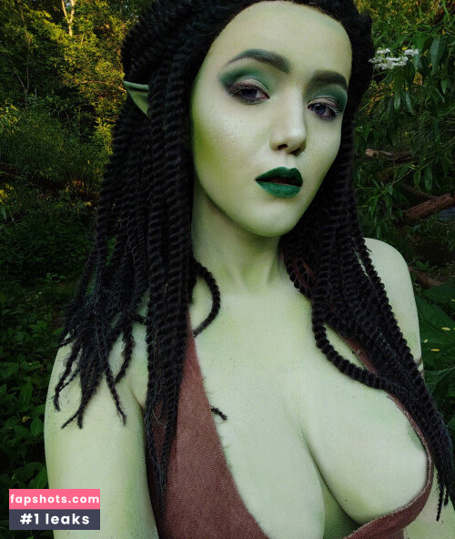 Lada Lyumos gallery photo #2857