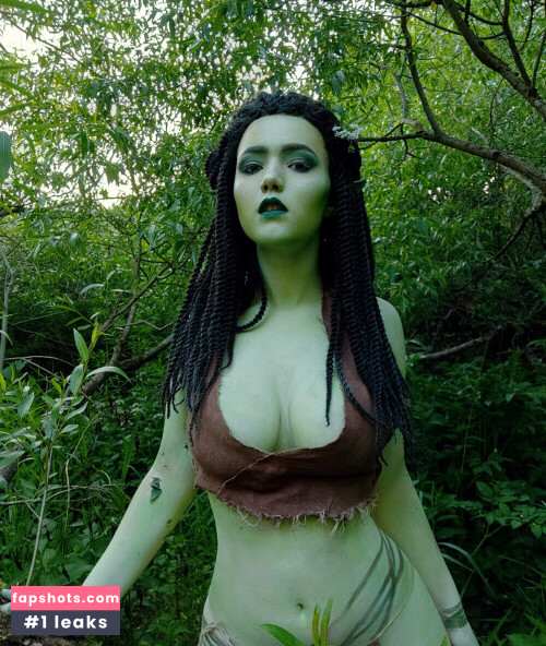 Lada Lyumos gallery photo #2862