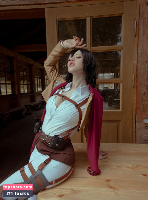 Lada Lyumos gallery photo #2880