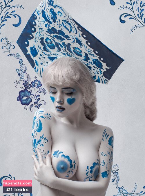 Lada Lyumos gallery photo #3072