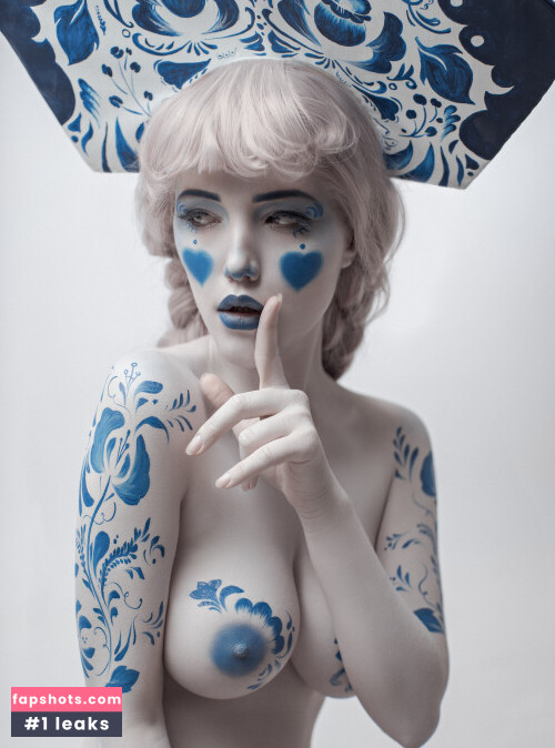 Lada Lyumos gallery photo #3080