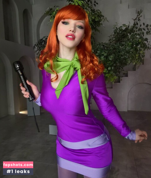 Lada Lyumos gallery photo #3188