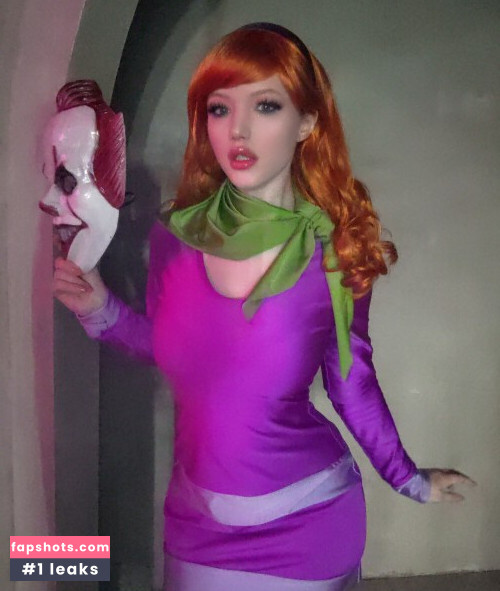 Lada Lyumos gallery photo #3195