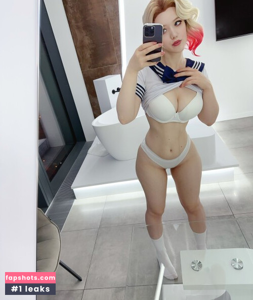 Lada Lyumos gallery photo #3222