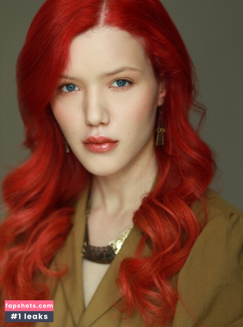 Lada Lyumos gallery photo #3294