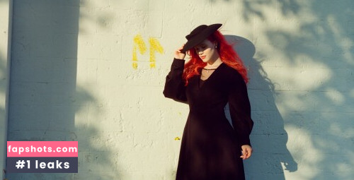 Lada Lyumos gallery photo #3444