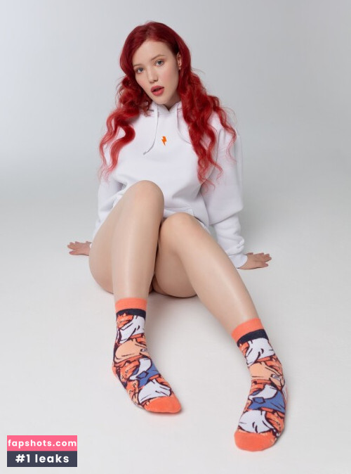 Lada Lyumos gallery photo #3482