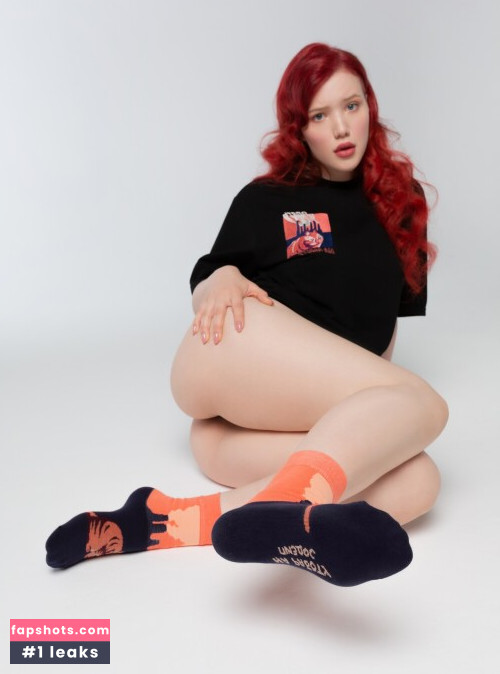 Lada Lyumos gallery photo #3488