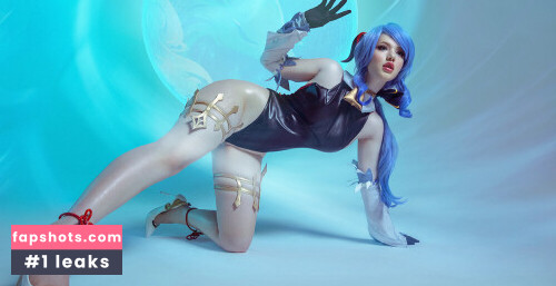 Lada Lyumos gallery photo #3562