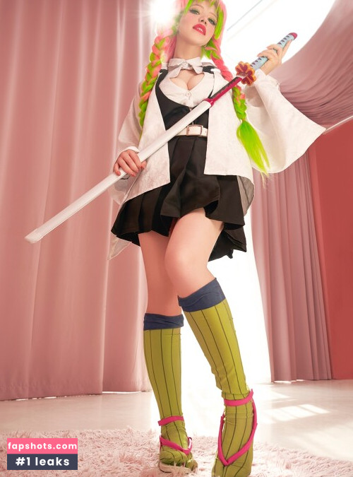 Lada Lyumos gallery photo #3743