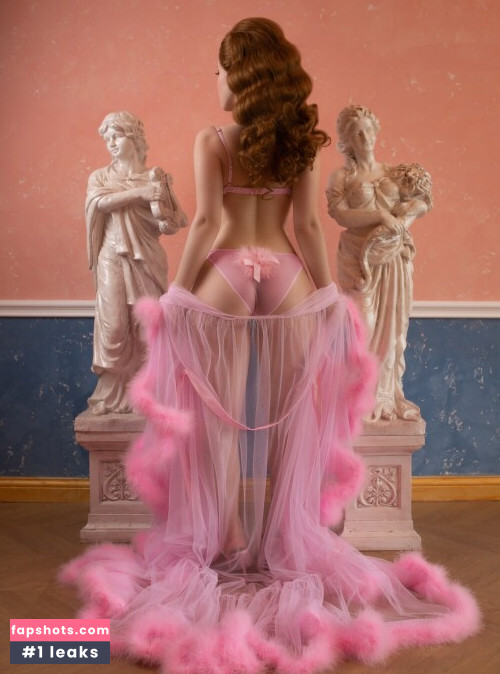 Lada Lyumos gallery photo #5106