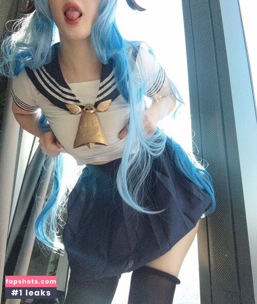 Lada Lyumos gallery photo #5126