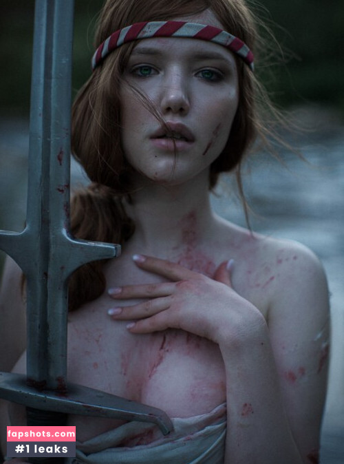 Lada Lyumos gallery photo #5185