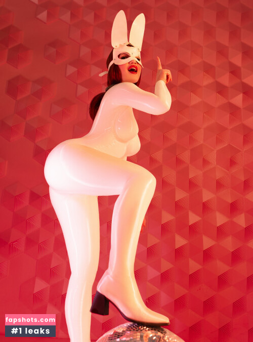 Lada Lyumos gallery photo #909