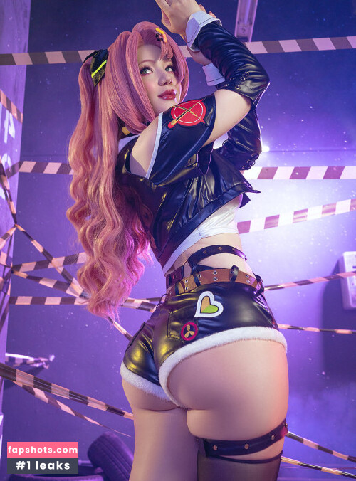 Lada Lyumos gallery photo #981