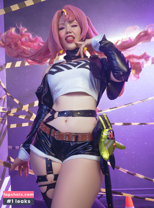 Lada Lyumos gallery photo #990