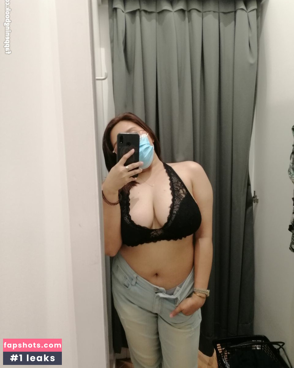 Lady Akiko gallery photo #17