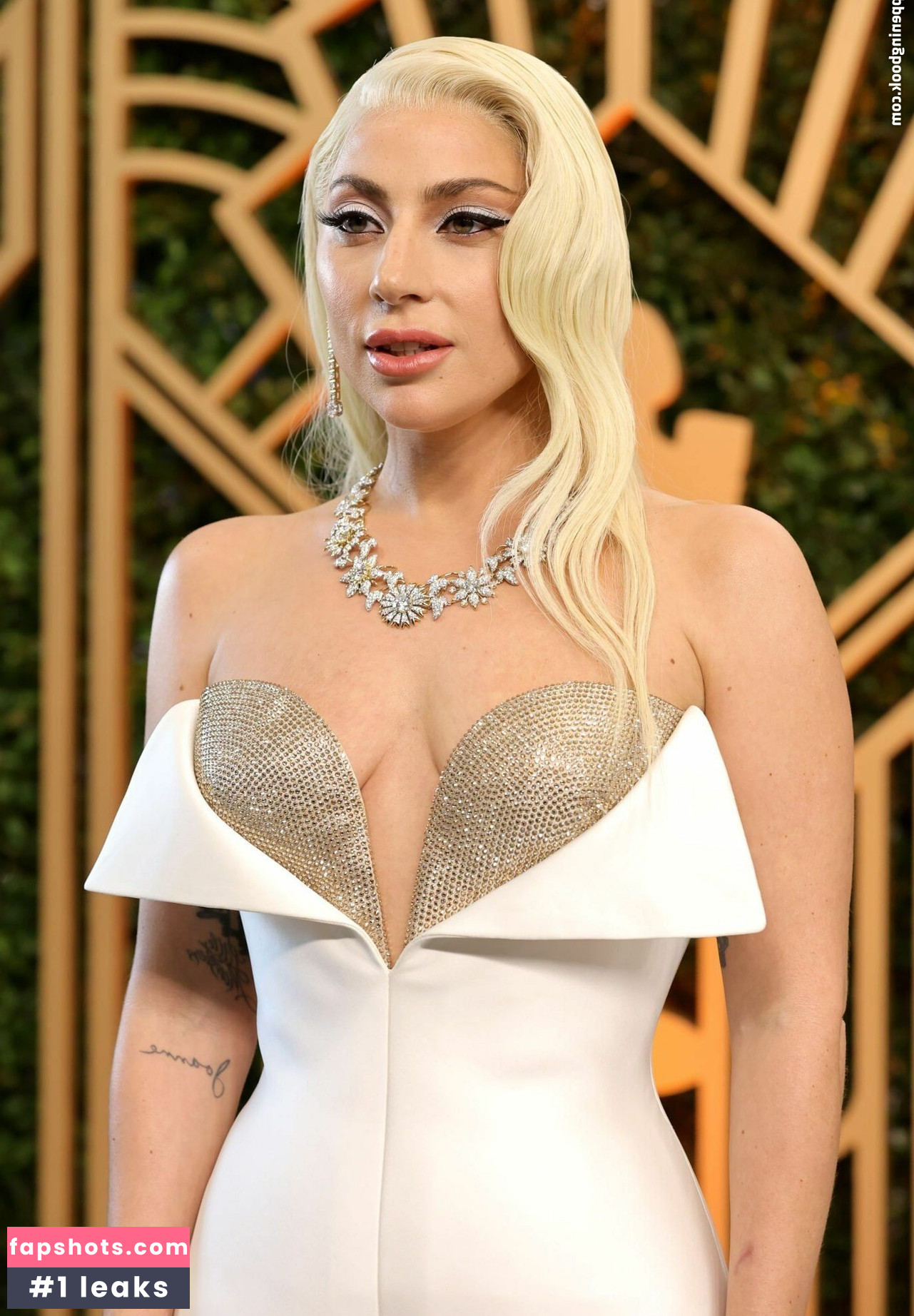 Lady Gaga Nude Leaks OnlyFans Photos #359 - LeakJerk