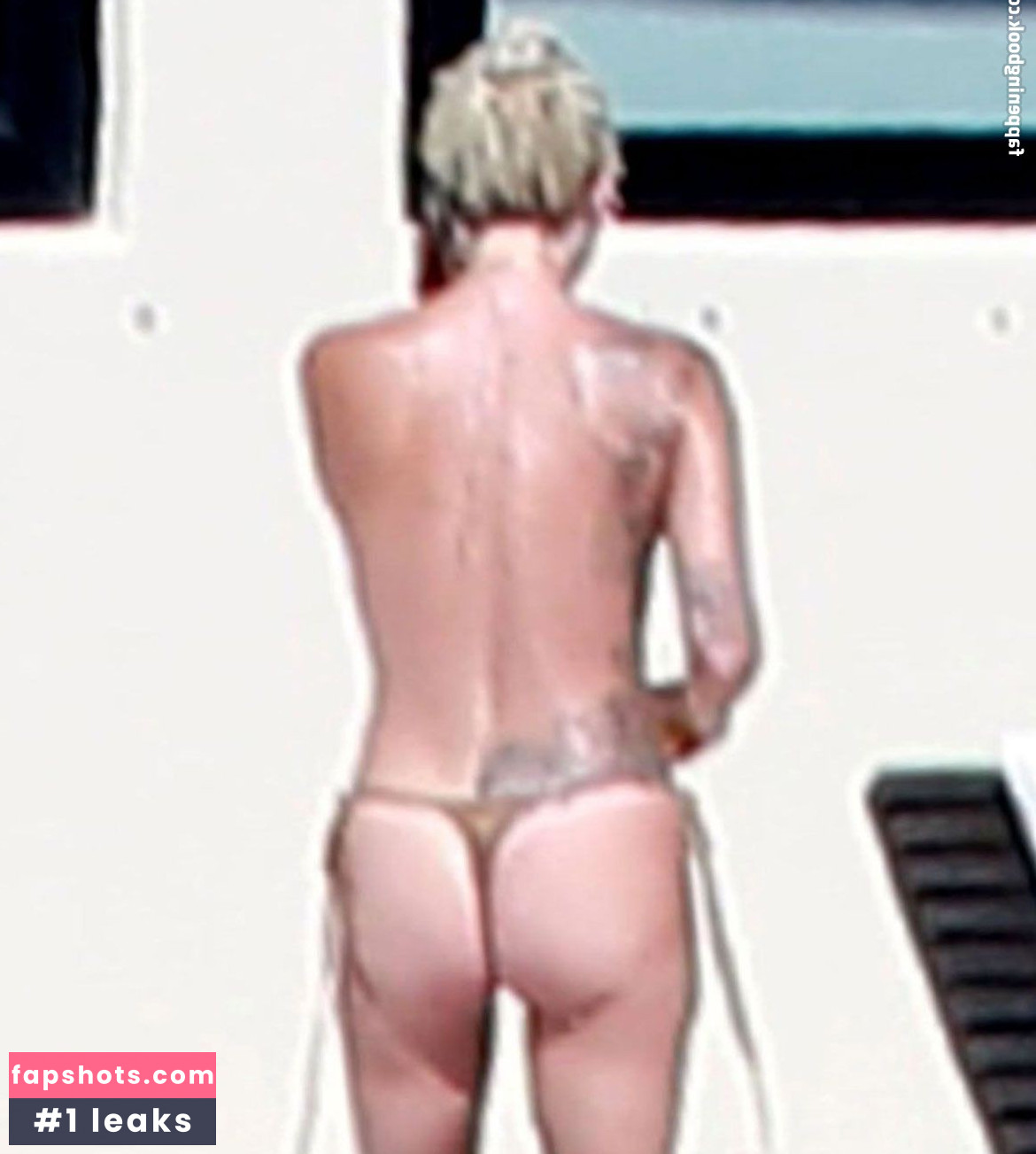 Lady Gaga Nude Leaks OnlyFans Photos #487 - LeakJerk