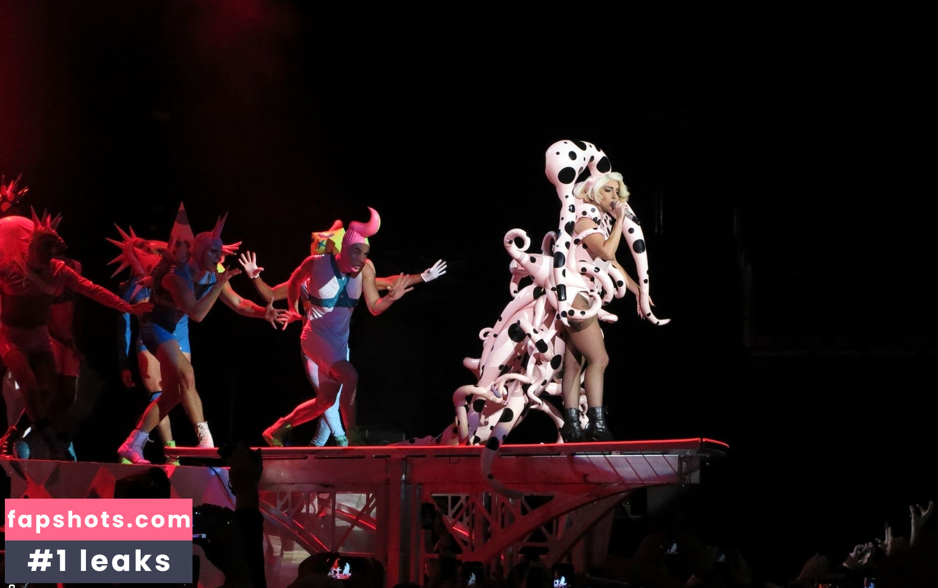 Lady Gaga Nude Leaks OnlyFans Photos #585 - LeakJerk