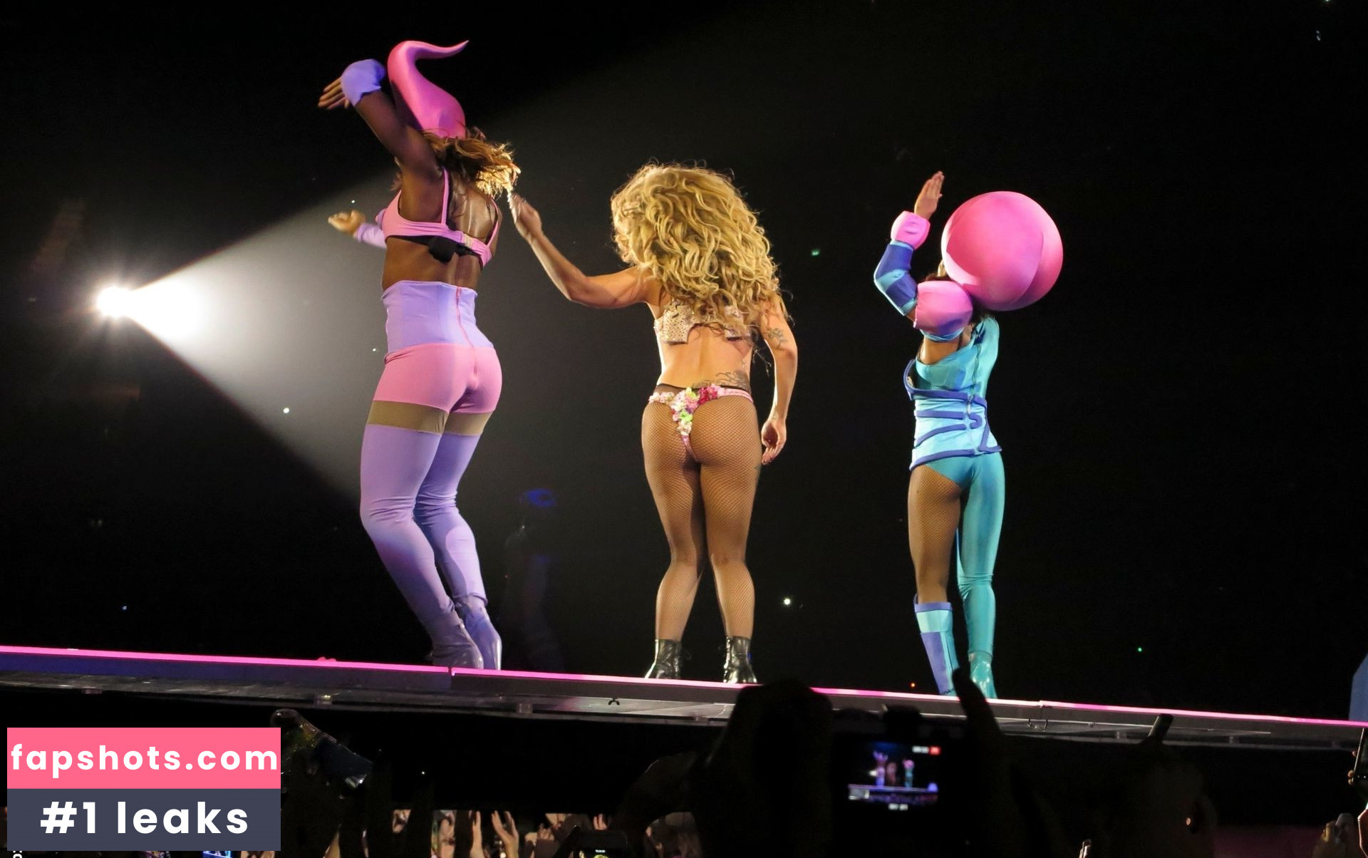 Lady Gaga Nude Leaks OnlyFans Photos #607 - LeakJerk