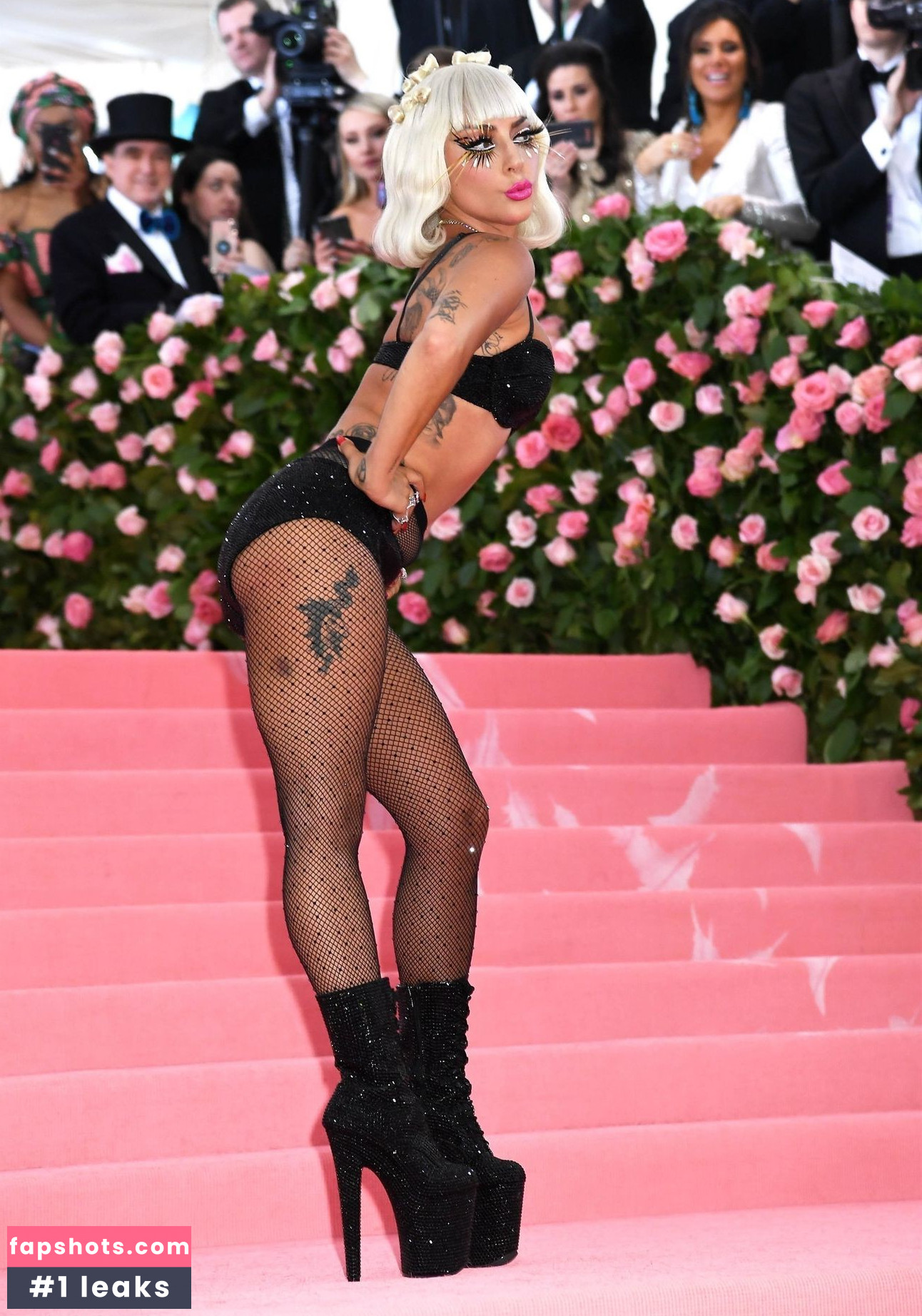 Lady Gaga Nude Leaks OnlyFans Photos #709 - LeakJerk